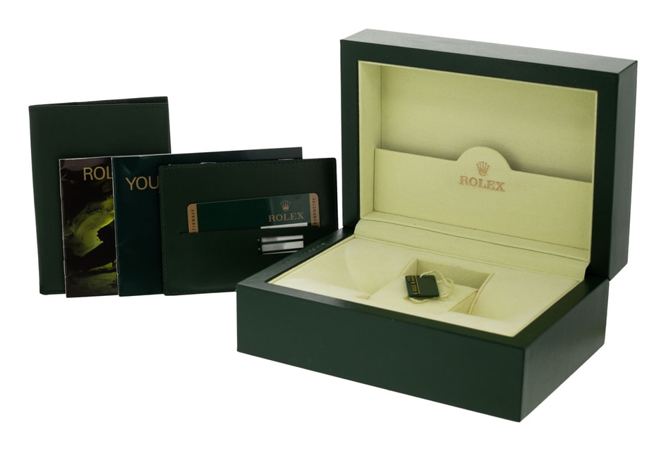 Rolex Sea-Dweller 16600 Image 4